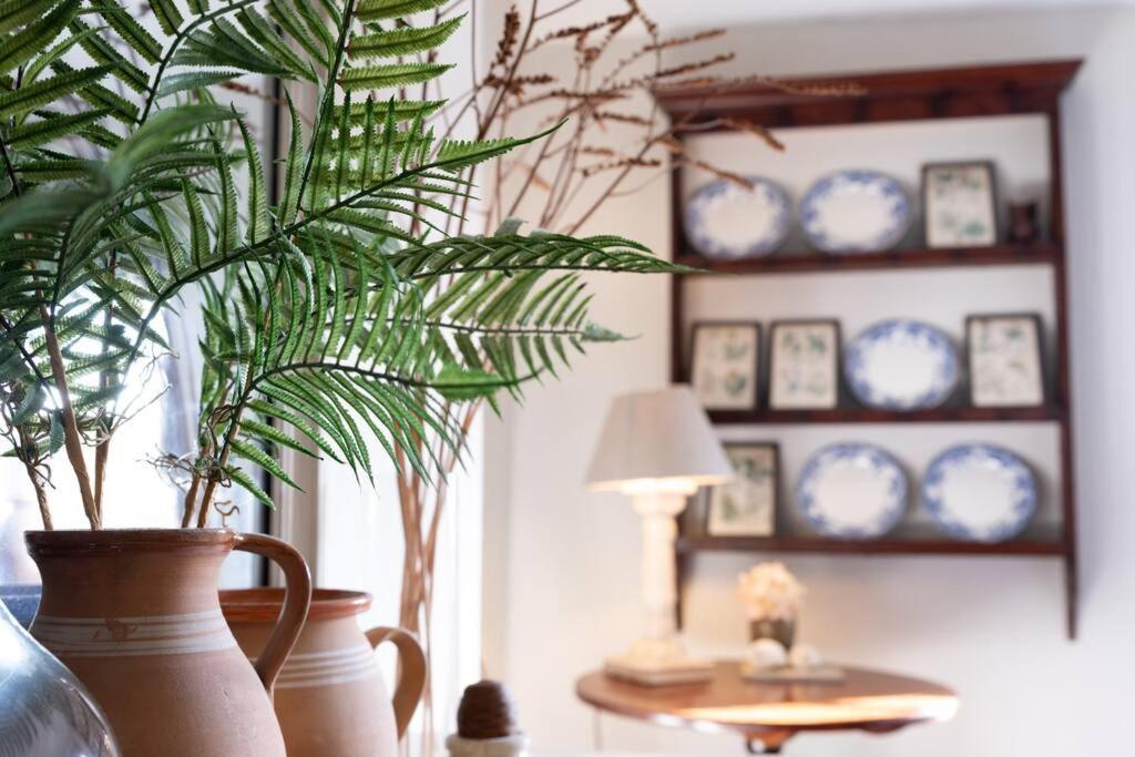 Sarah'S - A Townhouse Apartment In Georgian Holt Holt  Ngoại thất bức ảnh
